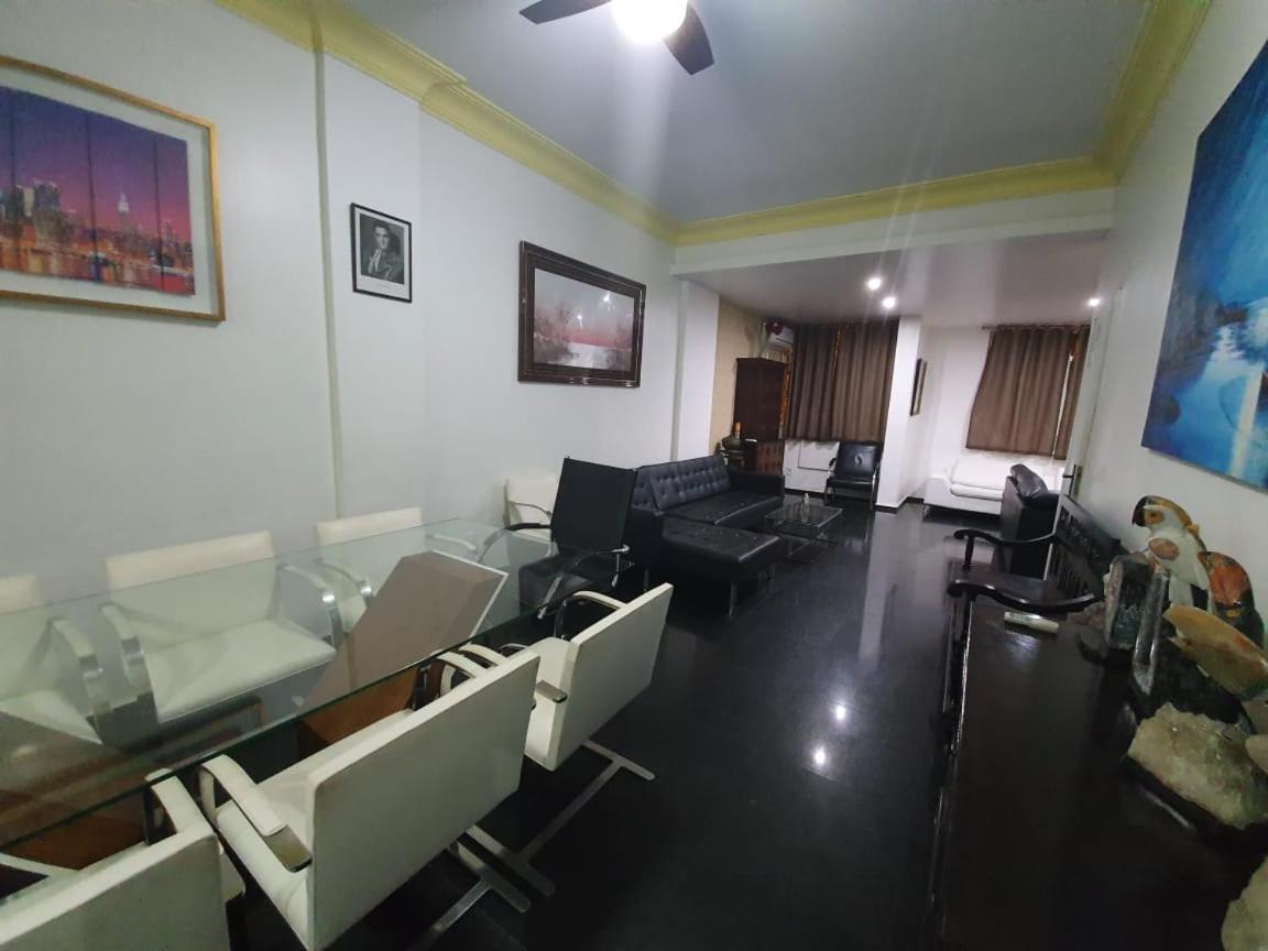 The Copacabana Luxury Design 3 Bedroom 3 Bathroom 85 Inch Cinema Tv Location Apartamento