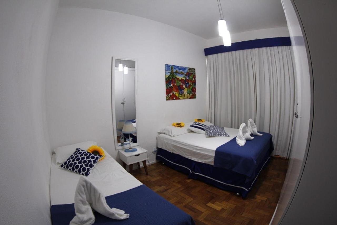 De Ferias Copacabana Apartment *